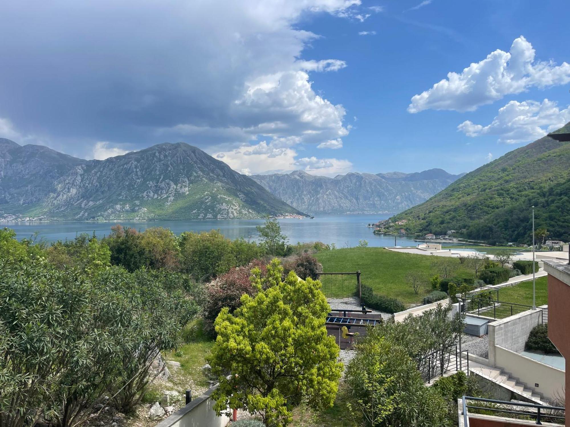 Lavender Bay Apartment B23 Kotor Exterior photo